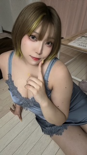 やや